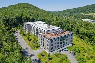 Building Photo - 69 Etna Rd