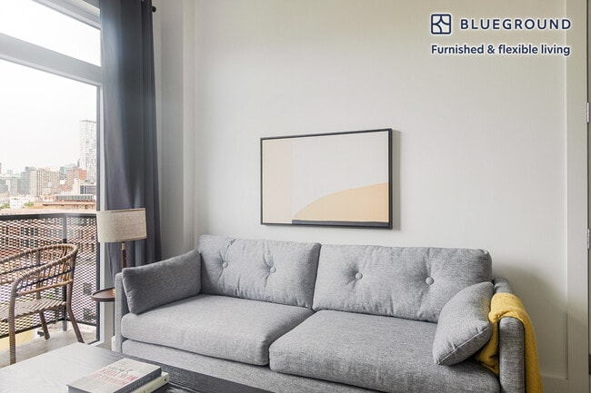 Foto del edificio - 82 4th Ave