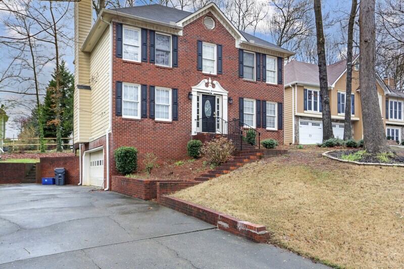 Foto principal - 305 Clubhouse Ct NW