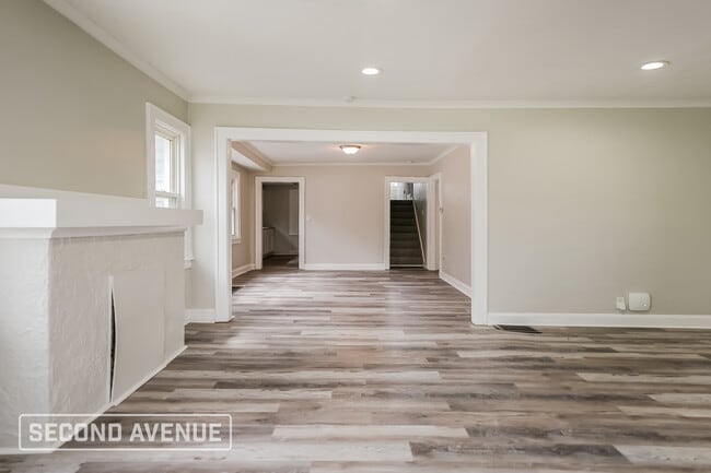 Building Photo - 5808 Prospect Ave