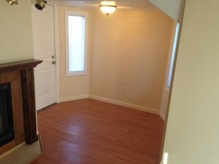 Building Photo - 6960 S 900 E