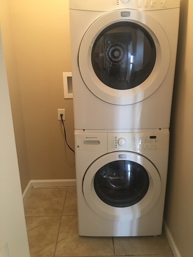 Foto del edificio - 108 Leeswood Cir