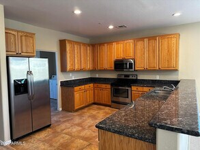 Building Photo - 16729 E Westby Dr