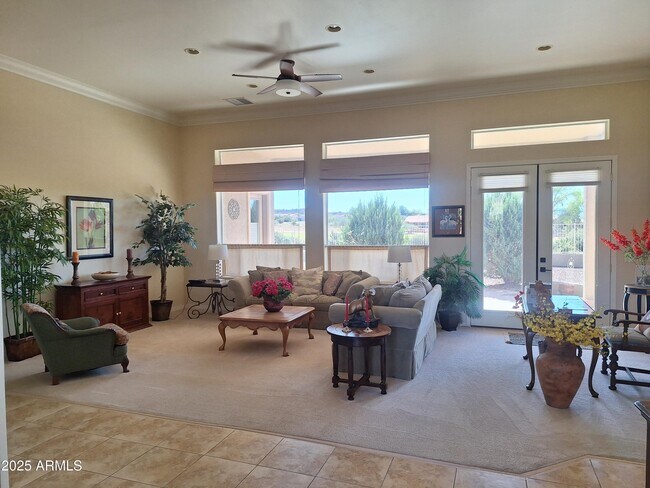 Foto del edificio - 5715 E la Privada Dr