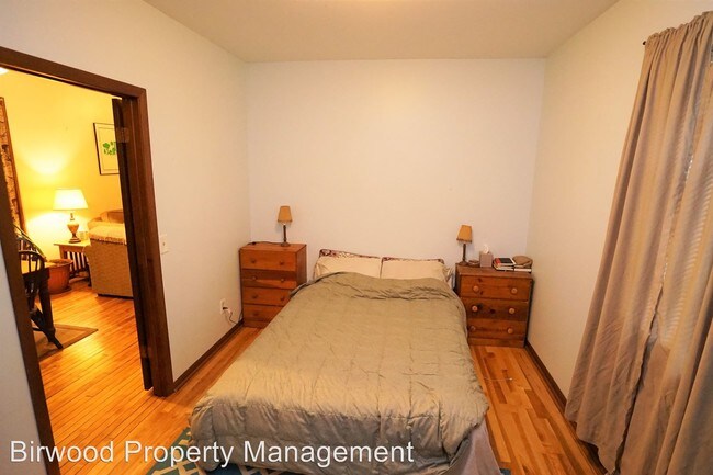 Building Photo - 169 Dunning St