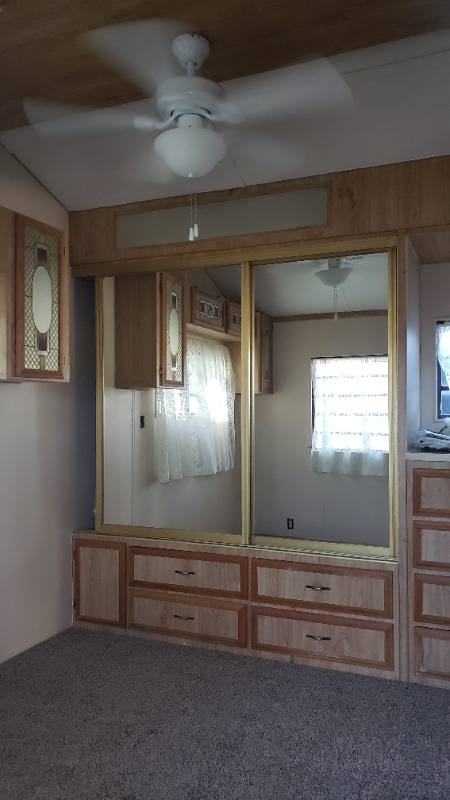 Building Photo - 966 Acorn Dr