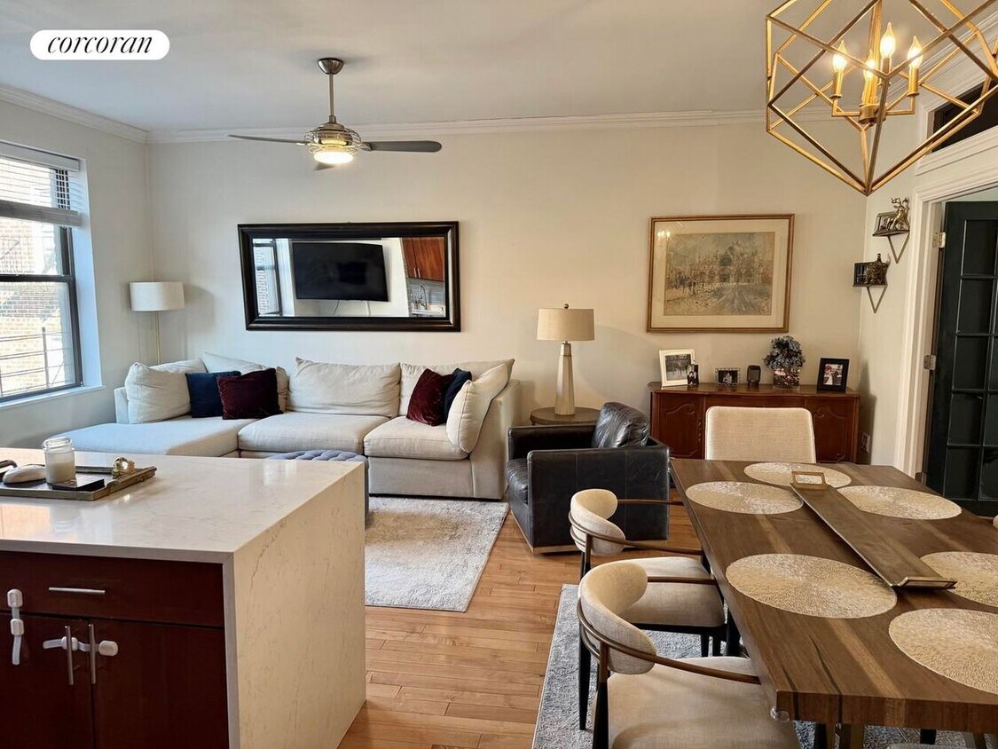 Foto principal - 880 W 181st St