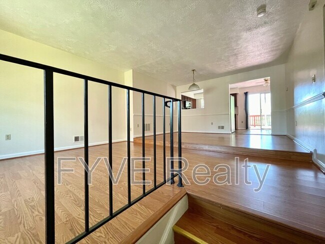 Building Photo - 11654 Cosca Park Dr