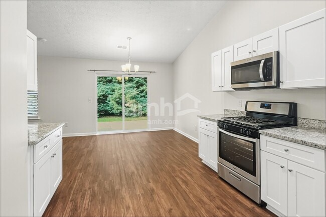 Building Photo - 1137 Eastmill Cove