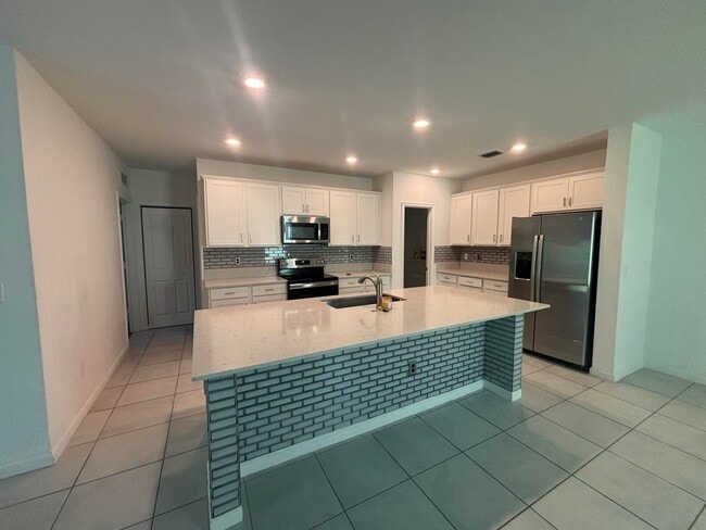 Building Photo - 740 Worlington Ln