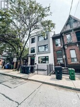 Building Photo - 271-271 Ontario St