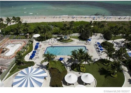 Foto del edificio - 5161 Collins Ave