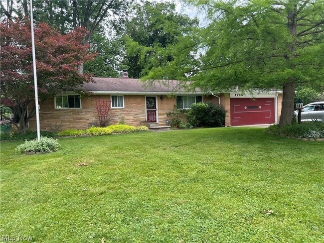 Building Photo - 4960 W Park Dr