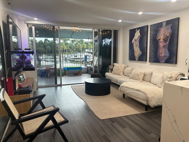 Foto del edificio - 1700 NW North River Dr