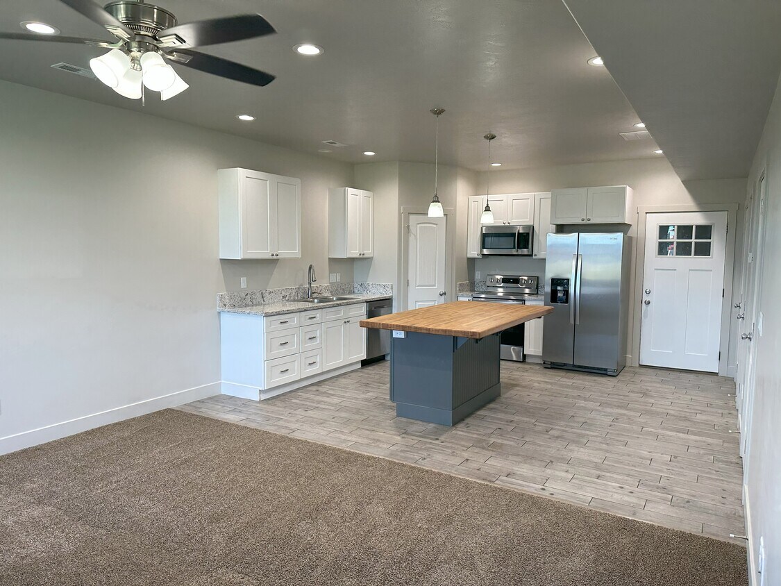 Foto principal - 187 Courthouse Way