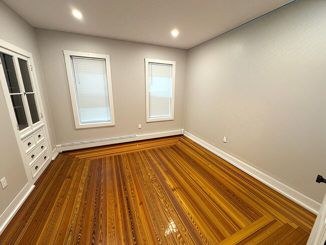 Foto del edificio - 50 Crescent Ave