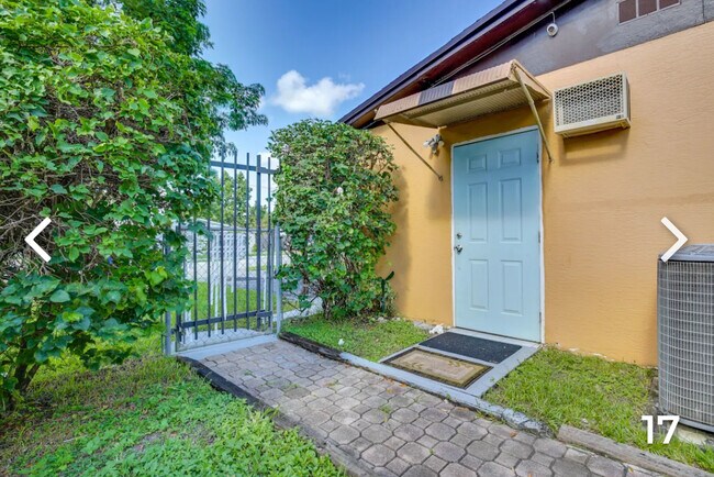 Foto del edificio - 4420 NW 59th Ct