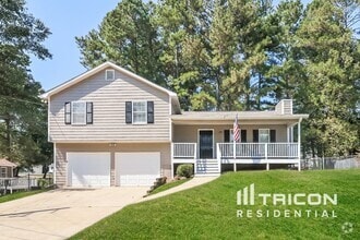 Building Photo - 203 Brookside Dr