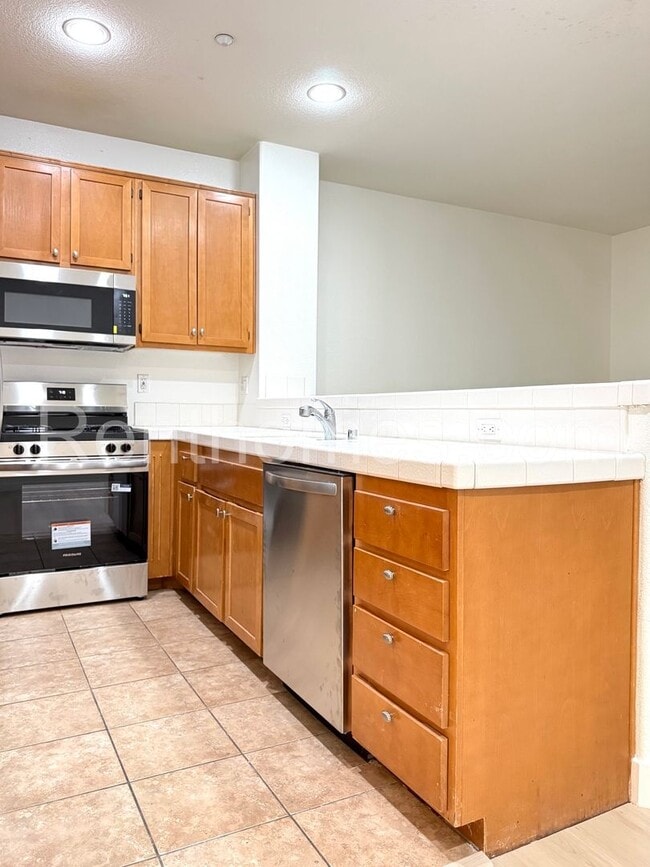 Building Photo - 1603 White Hickory Pl