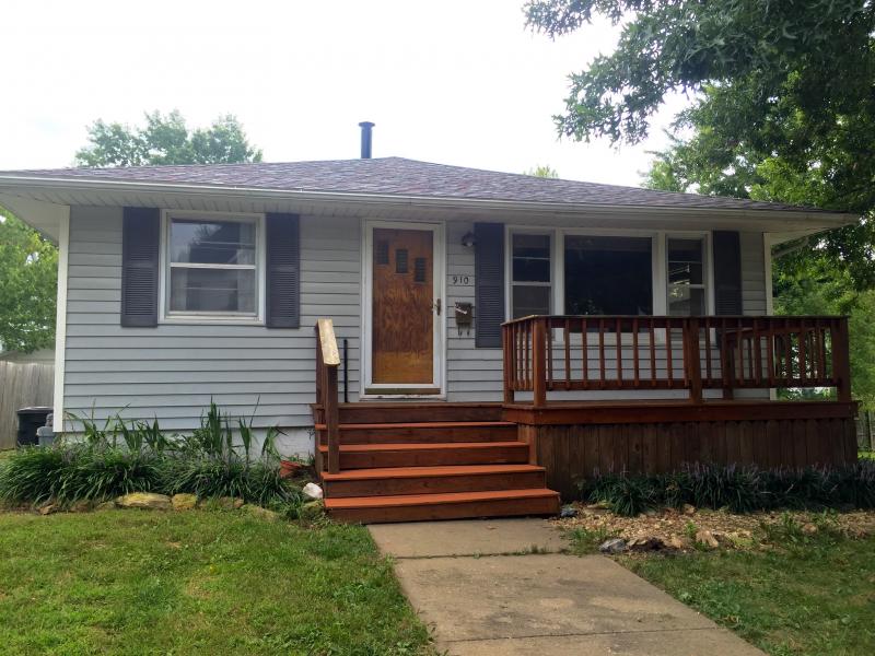 910 Nichols St, Fulton, MO 65251