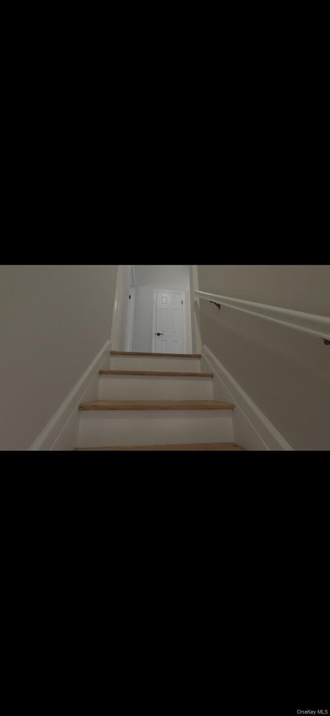 Building Photo - 183-19-183145 145th Ave