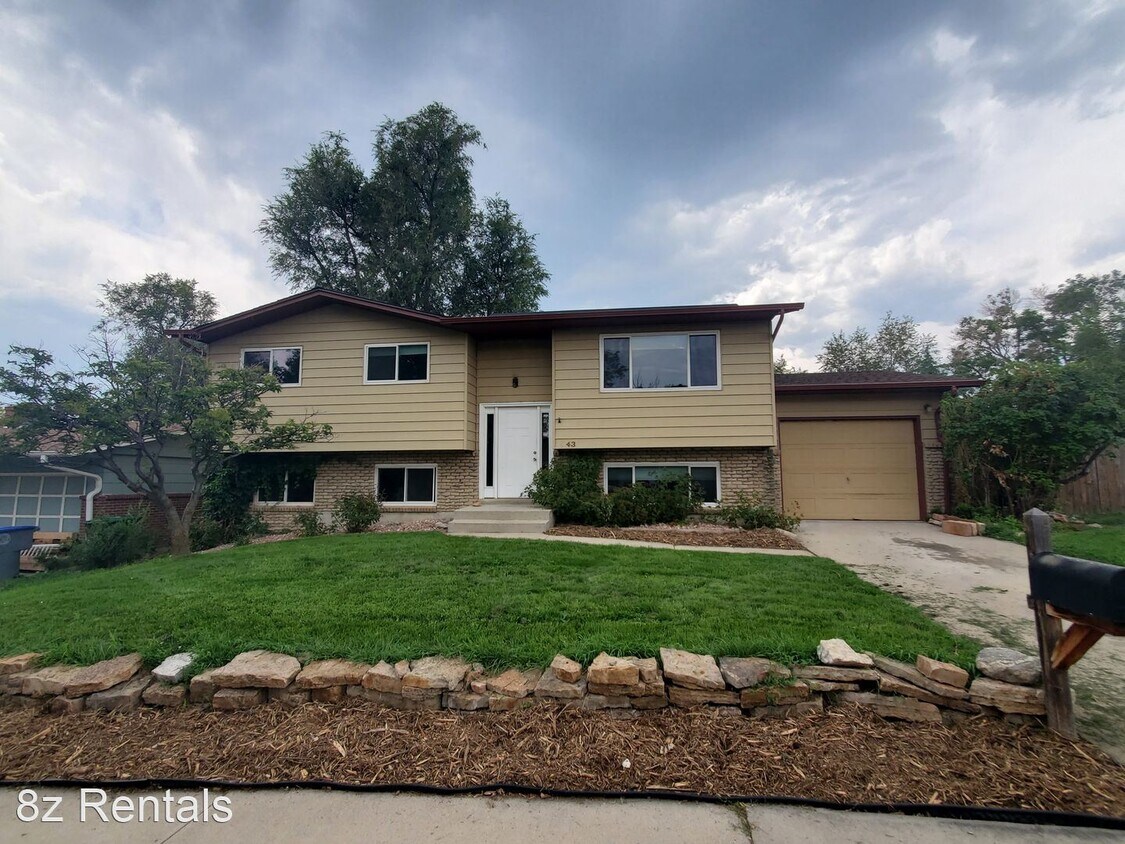 Primary Photo - 4 br, 2 bath House - 1643 Mount Evans Dr
