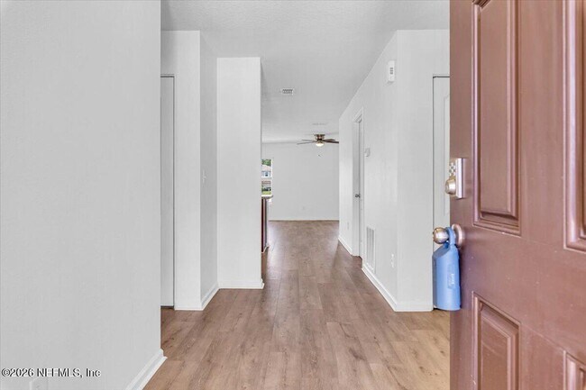Foto del edificio - 10281 Magnolia Hills Dr