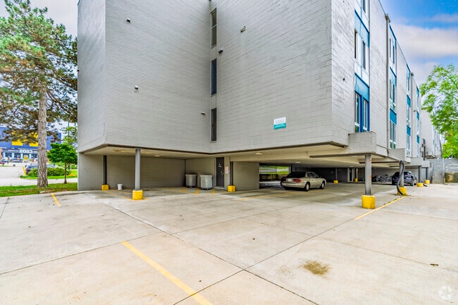 Building Photo - Tradewind Apartments