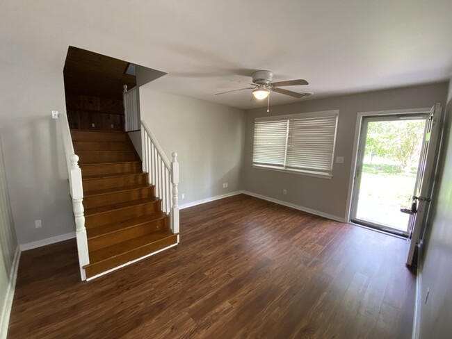 Foto del edificio - 3 bed 2 bath home