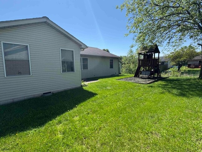 Building Photo - 6155 Glacier Dr