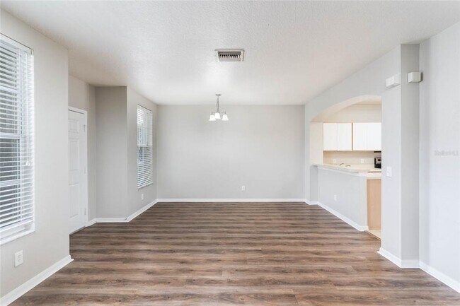 Foto del edificio - 3425 Broken Bow Dr