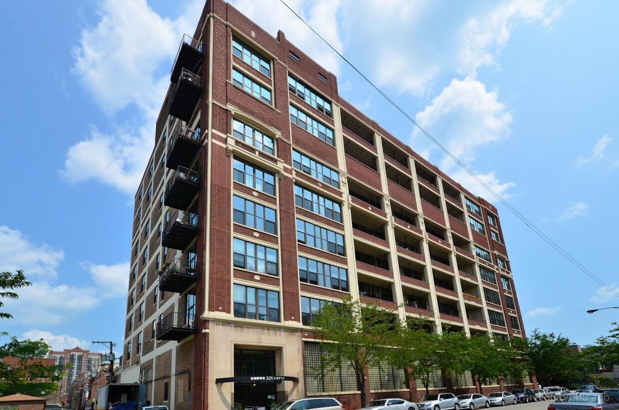 Primary Photo - South Loop Chicago 1 Bed 1 Bath Apartment