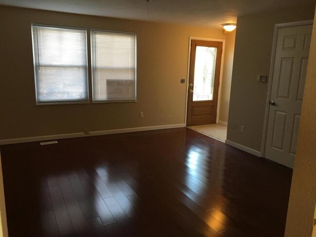 Building Photo - 4245 Wickford Point Dr.