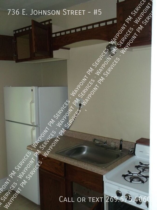 Foto del edificio - 736 E Johnson St