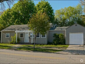 Building Photo - 2330 Rural St