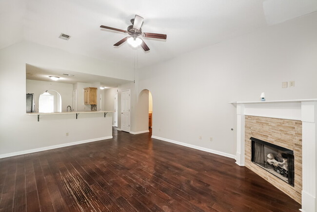 Foto del edificio - 8264 Cross Point Dr