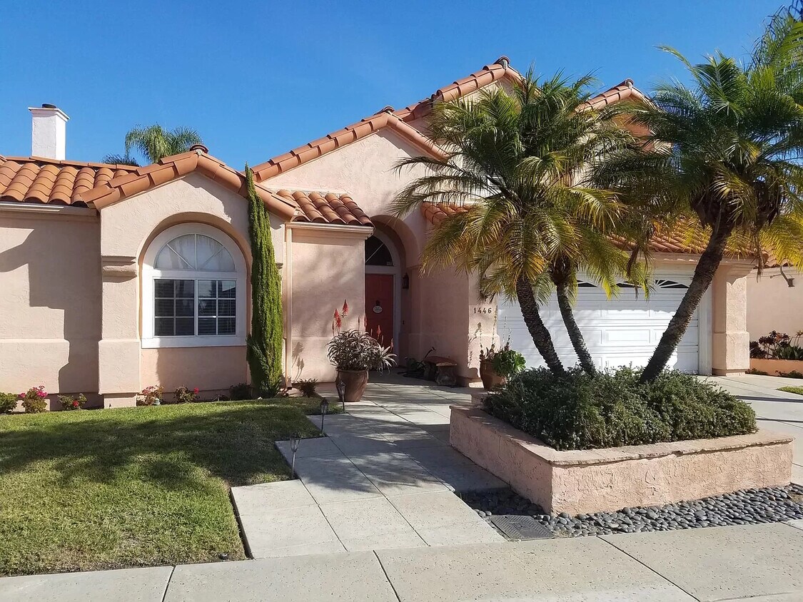 Frente interno - 1446 Portofino Dr