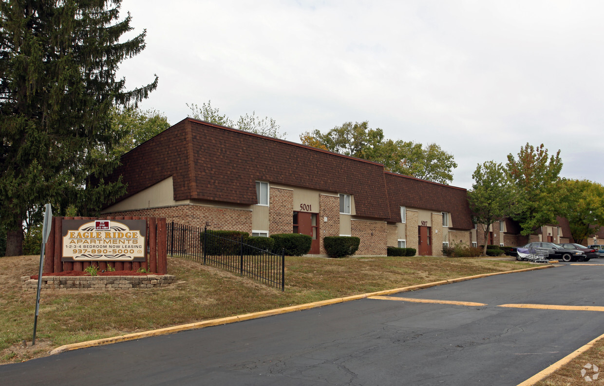 Primary Photo - Eagle Ridge Apartments