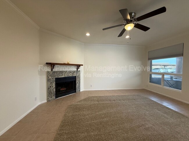 Foto del edificio - 502 W Yukon Dr