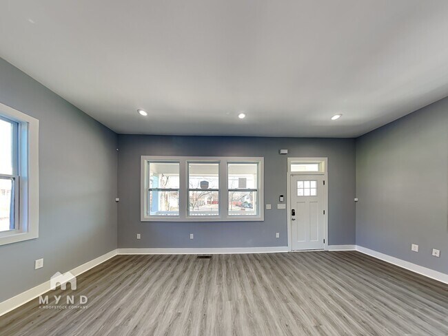 Foto del edificio - 629 Windsor St SW