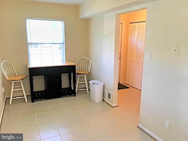 Building Photo - 13701 Autumn Vale Ct
