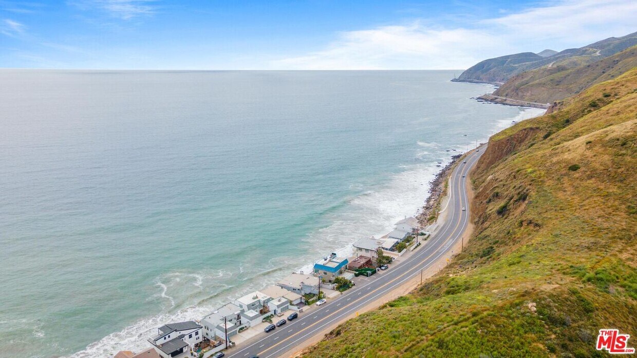 Primary Photo - 11358 Pacific Coast Hwy
