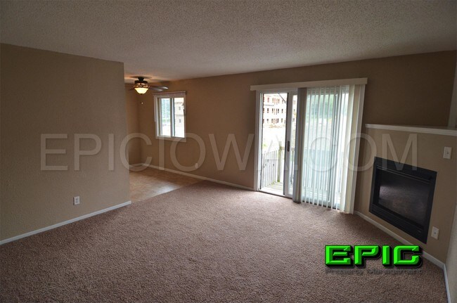 Building Photo - 1226 O Avenue Pl NE