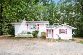 Building Photo - 2771 NC-14