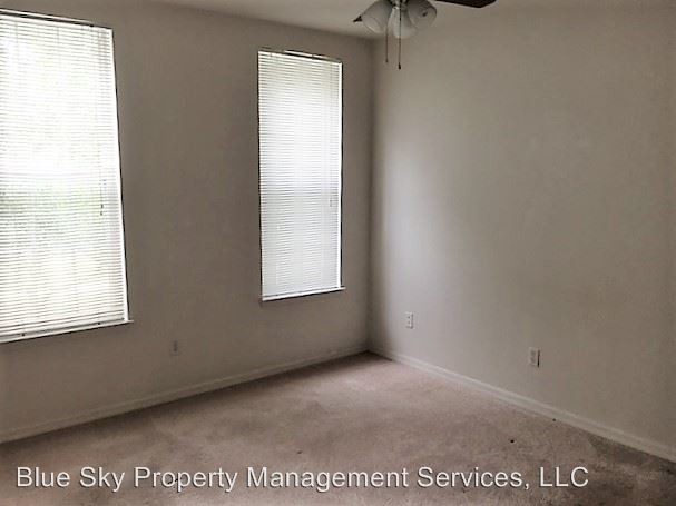 Foto del edificio - 1021 Siena Park Blvd E