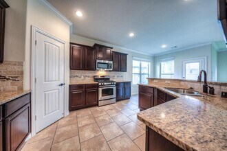 Building Photo - 27 S Sawbridge Cir