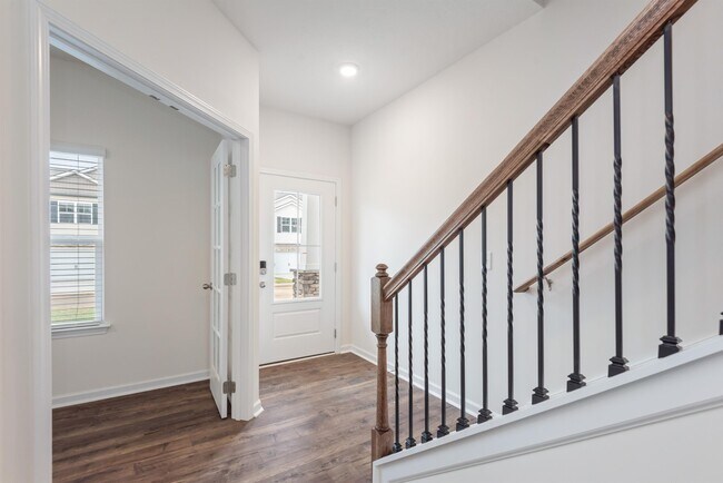 Building Photo - 5513 English Holly Wy