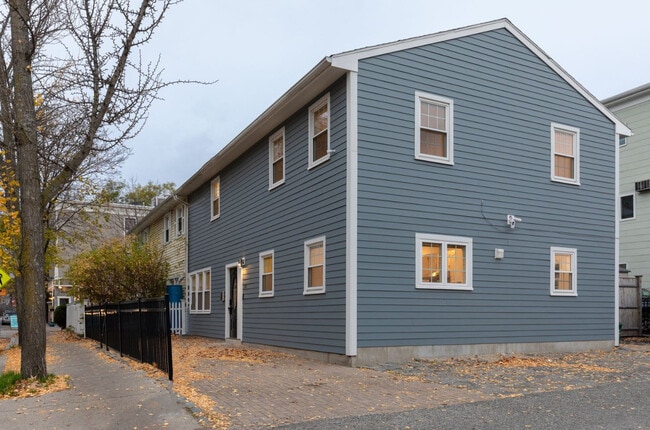 Building Photo - 241 Cardinal Medeiros Ave