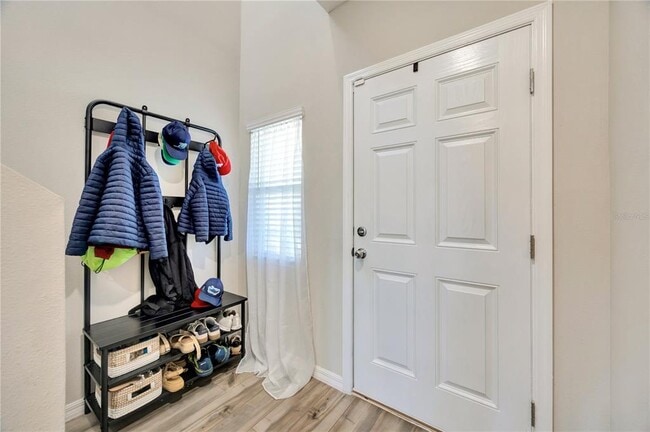 Foto del edificio - 5532 Summer Sunset Dr