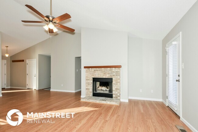 Foto del edificio - 85 Gregory Ct